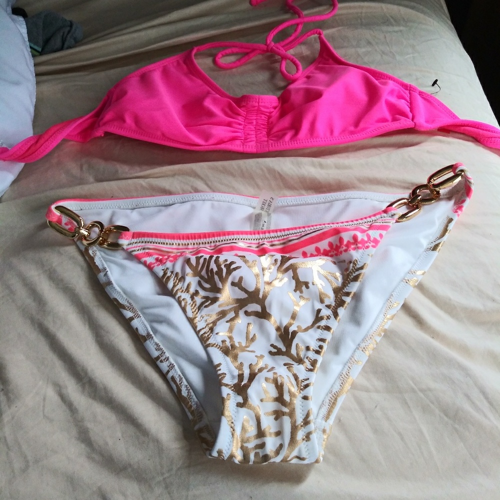 Mix an match swimsuit worn once